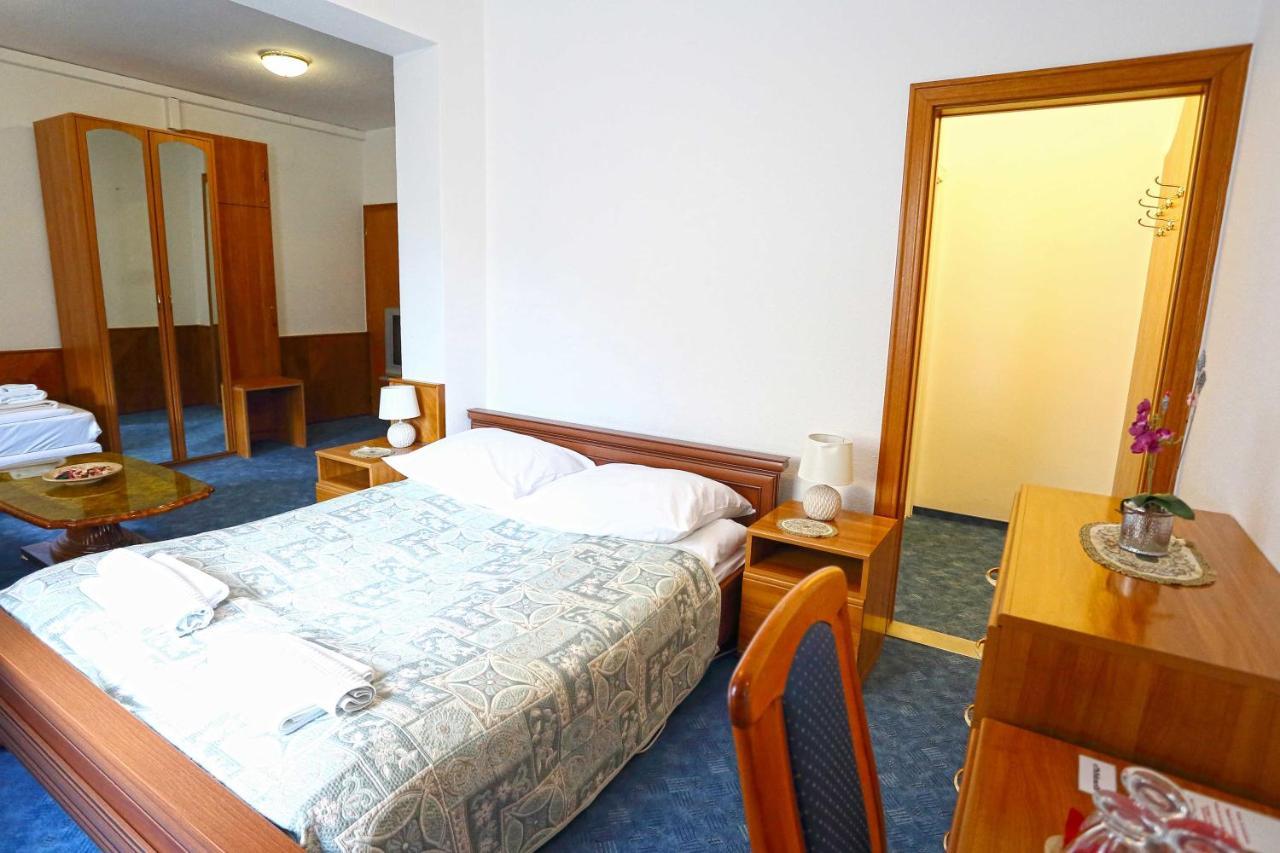 Hotel Wesselenyi Győr Zewnętrze zdjęcie