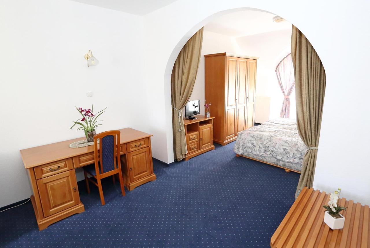 Hotel Wesselenyi Győr Zewnętrze zdjęcie