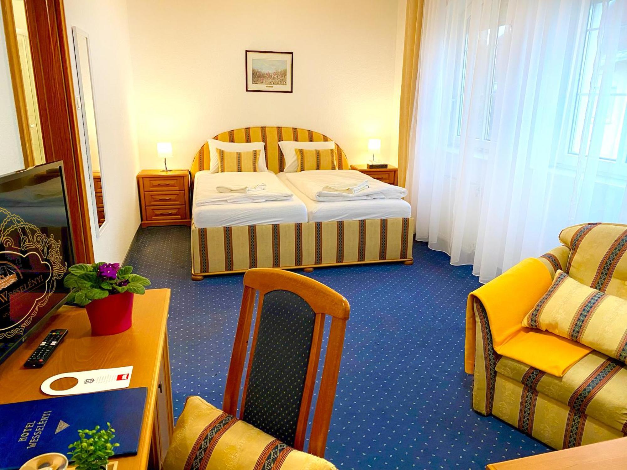 Hotel Wesselenyi Győr Zewnętrze zdjęcie